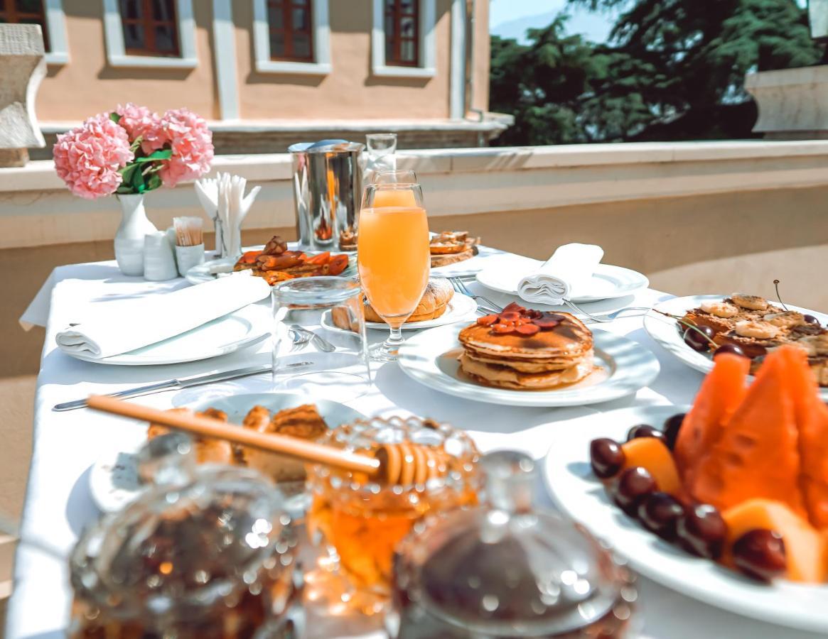 Hotel Argjiro Gjirokastra Zewnętrze zdjęcie