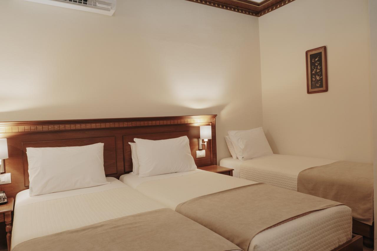 Hotel Argjiro Gjirokastra Zewnętrze zdjęcie