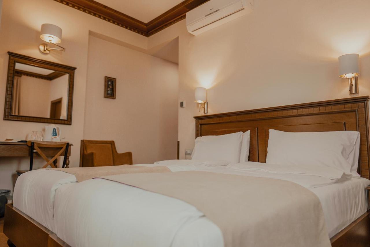Hotel Argjiro Gjirokastra Zewnętrze zdjęcie